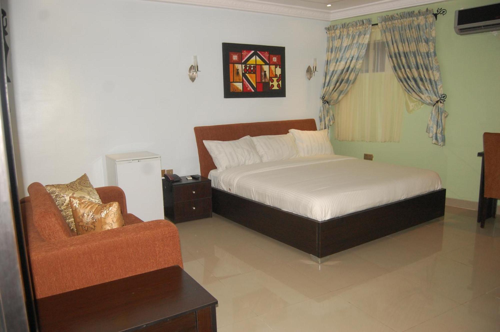 Ben Auto Hotel ลากอส ภายนอก รูปภาพ