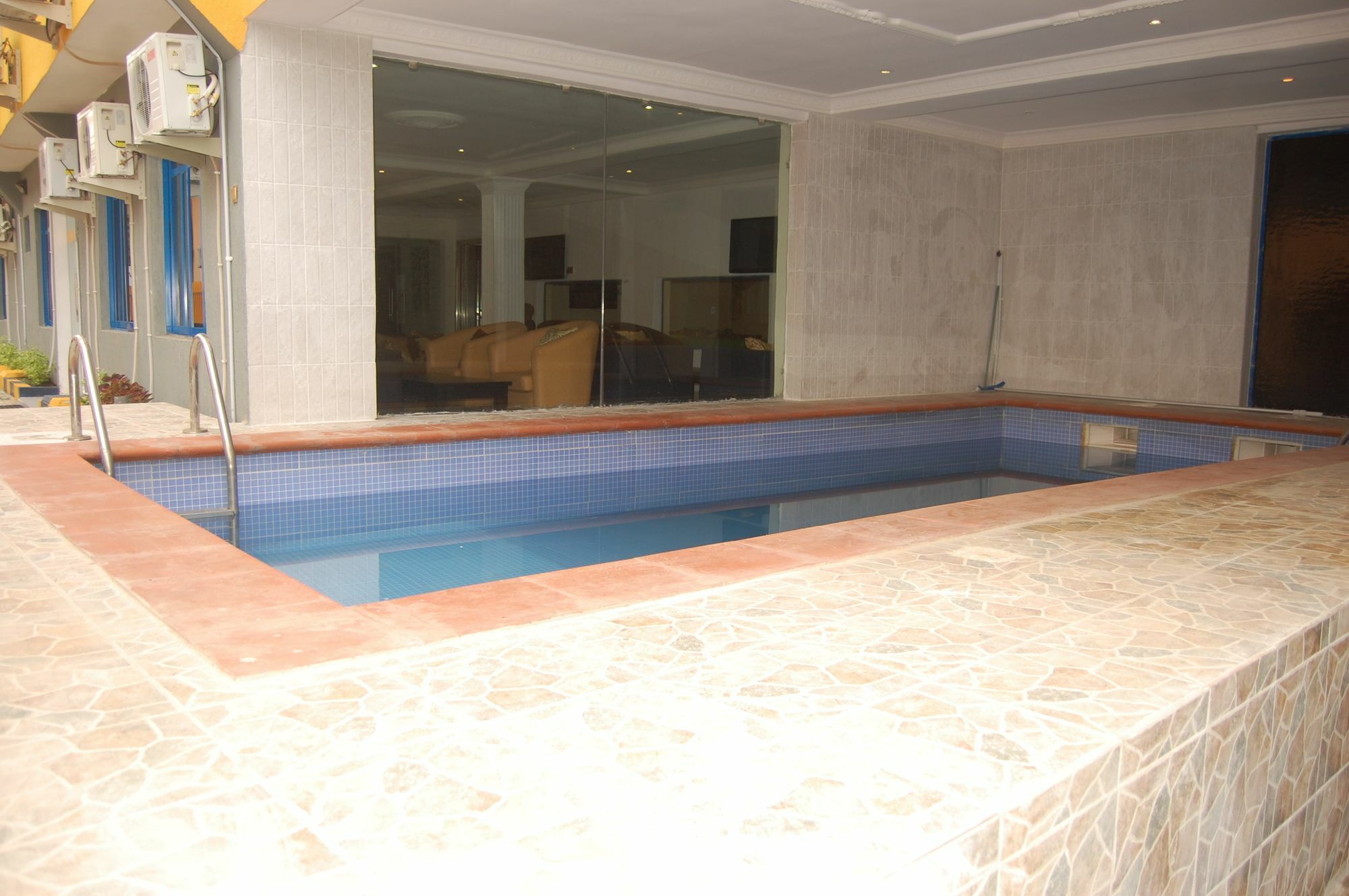 Ben Auto Hotel ลากอส ภายนอก รูปภาพ